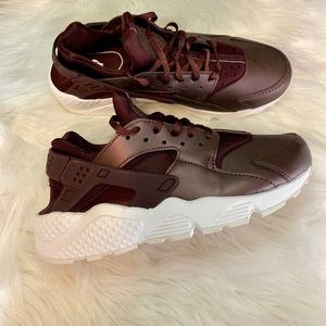 Nike Air hurrache run - metallic mahogany